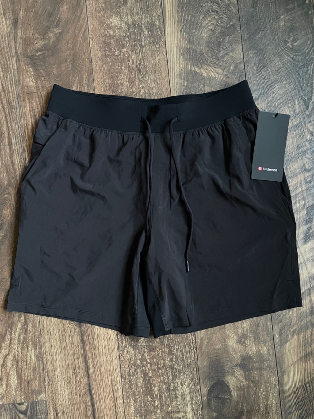 lululemon athletica THE short
